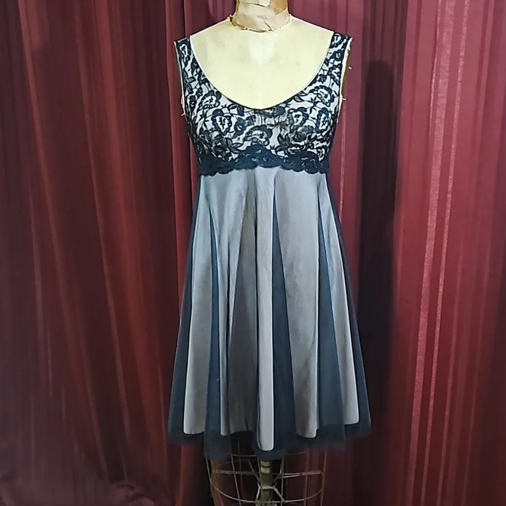 Vintage 1950s babydoll nightie dress- buy it & make a cartoon